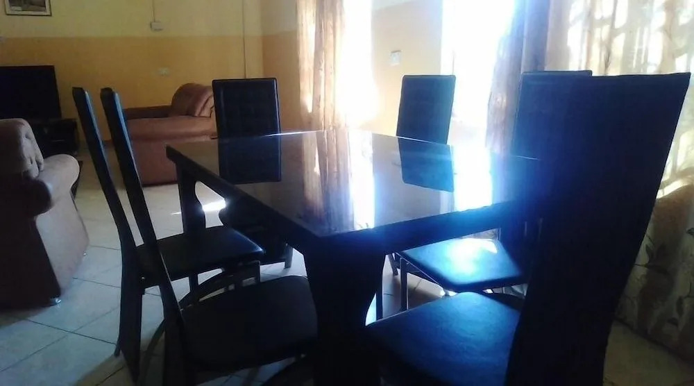 Royal Jacobs Apartments Bed & Breakfast