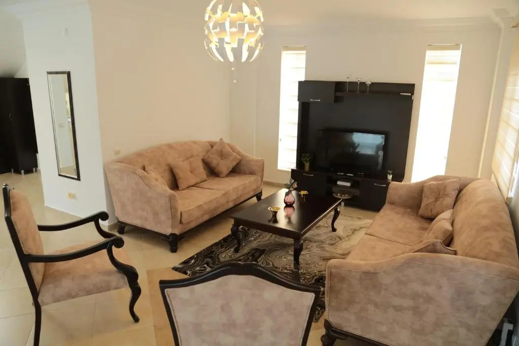Villa Aslam, Belek Mahallesi 218 Sokak No 4C Tolerance Golf Sitesi C-1 Blok, Serik, Antalya