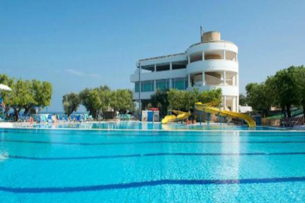 Hotel Villaggio Cala Corvino