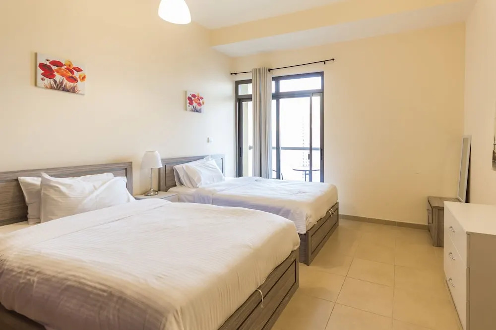 Yanjoon Holiday Homes - JBR Amawj 4