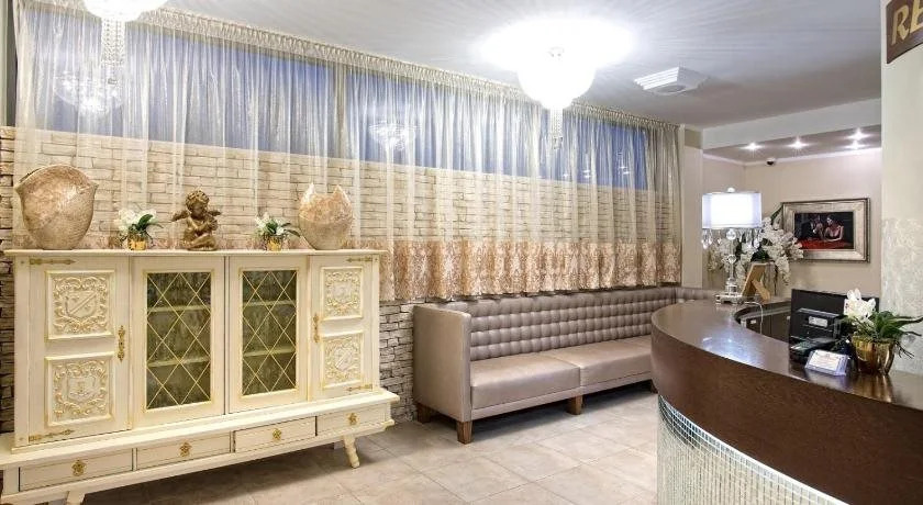 Hotel Lord Krosno