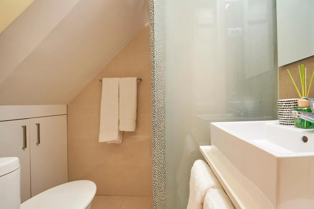 Lisbon Luxury Apartment Bairro Alto 5
