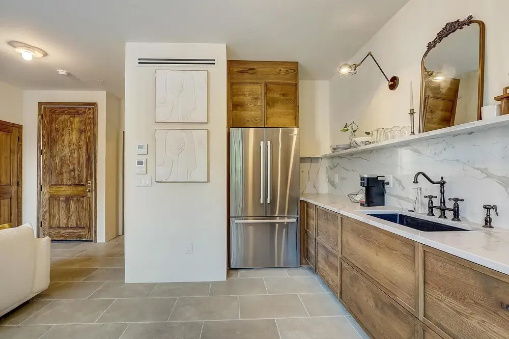 FRONTDESK 313 South St Apts Philadelphia