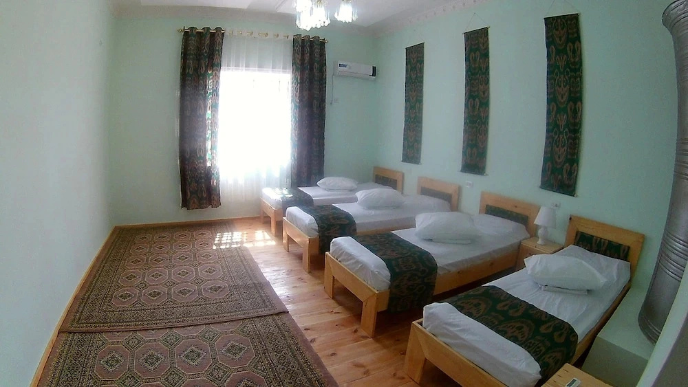 Семейный гостевой дом Yoqut House