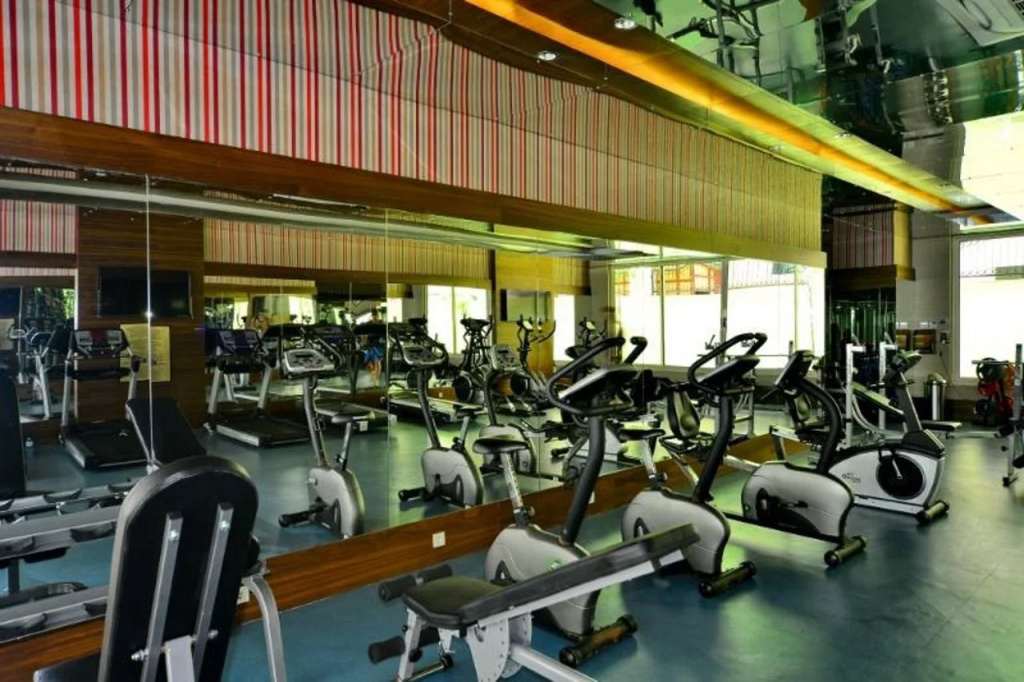 Side Crown Palace Ultra All Inclusive