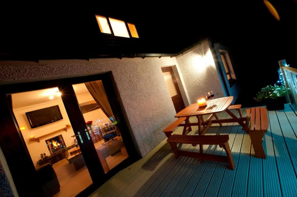 Abhainn Cottage