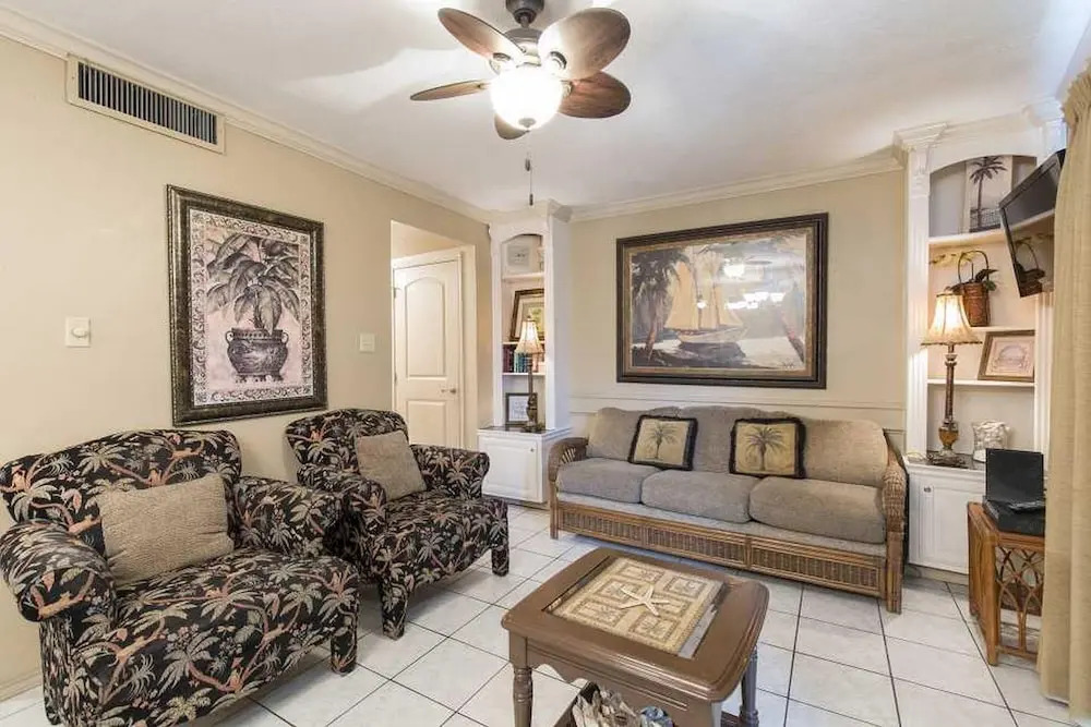 La International 206 by Padre Island Rentals