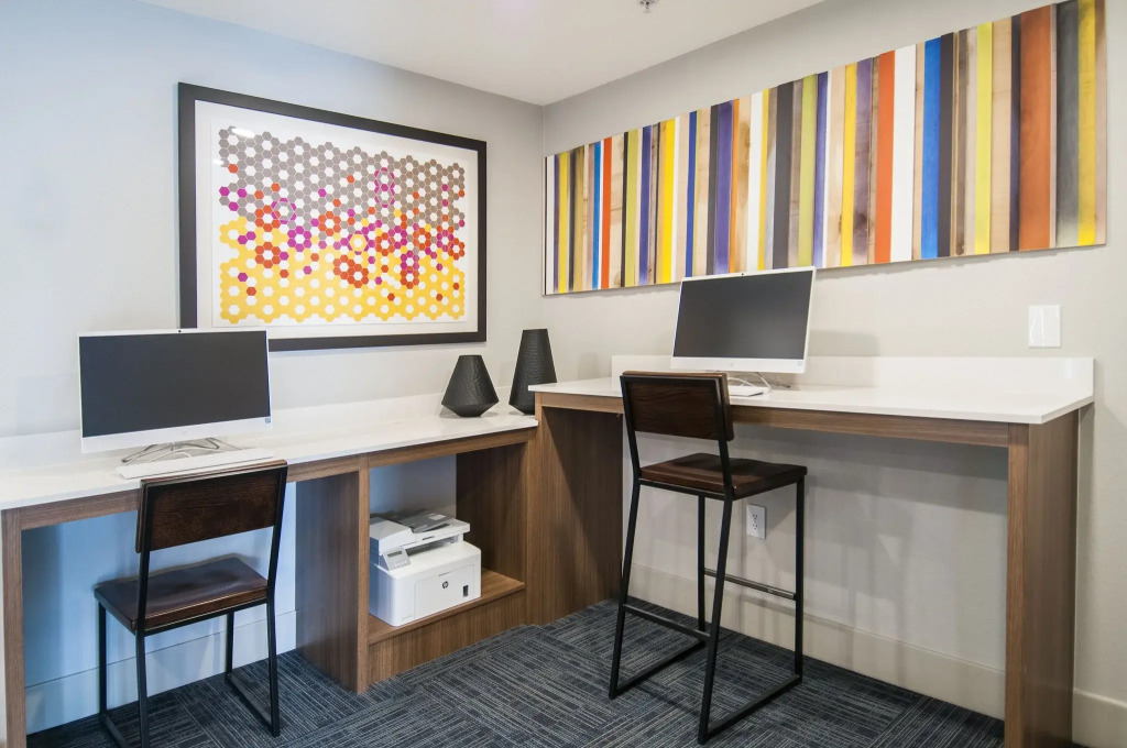 Holiday Inn Express Hotel & Suites Plano West - Frisco by IHG