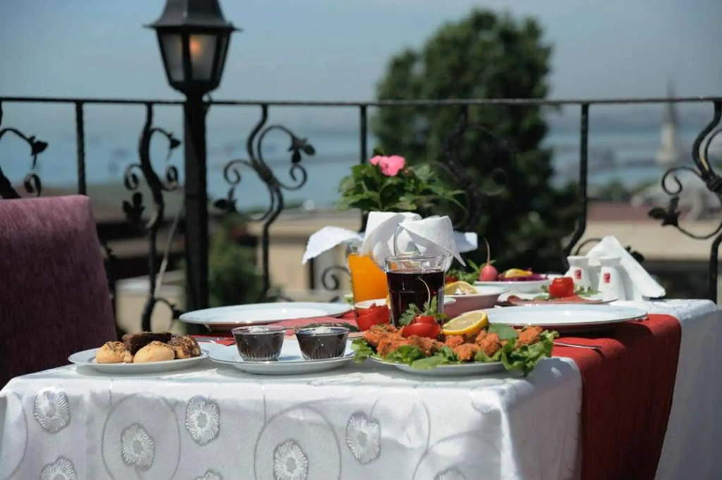 Asmali Hotel