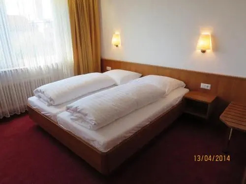 Hotel Find
