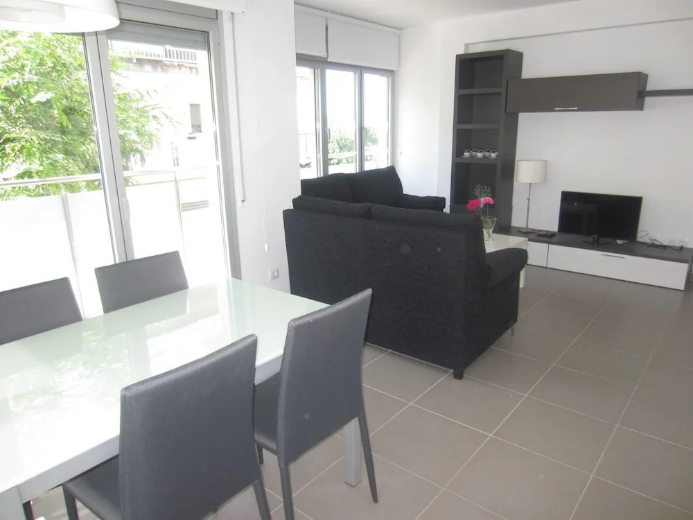Cozy Apartment in the Port of Llan?? - 1817