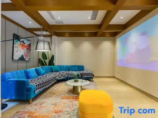 Shanhe Yuankuo Holiday Pool Villa (Sanya Bay Coconut Dream Corridor)