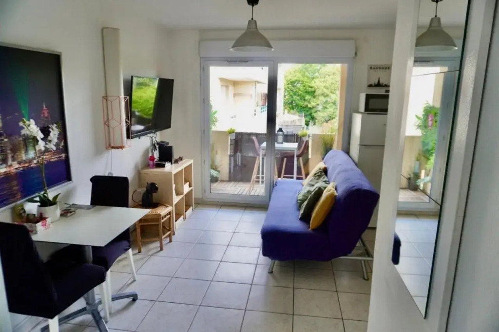 Studio dans résidence avec piscine