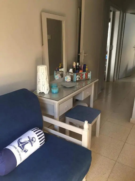 Annita Court Block B, Apt6
