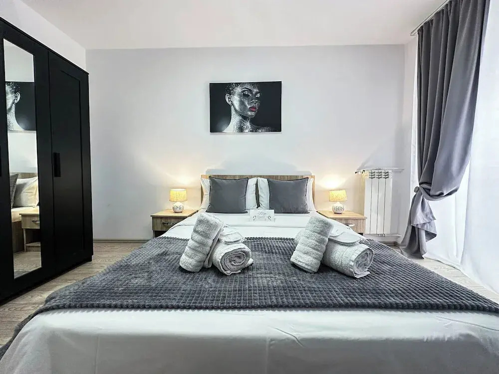Sunrise Apartments City Center