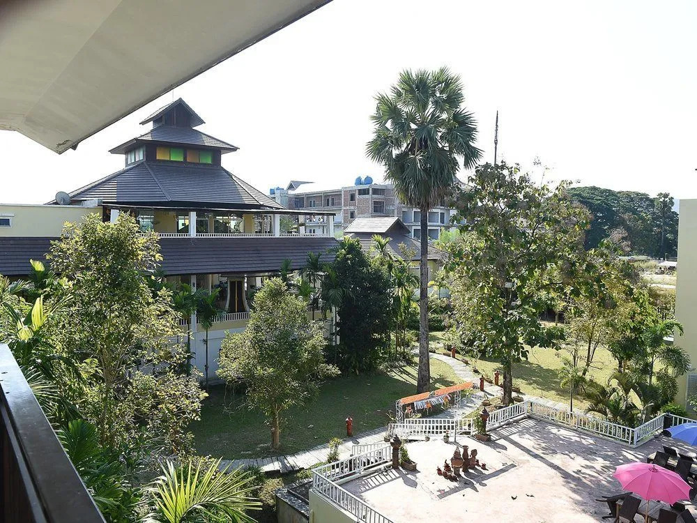 NIDA Rooms Safari 999 Rajapruek