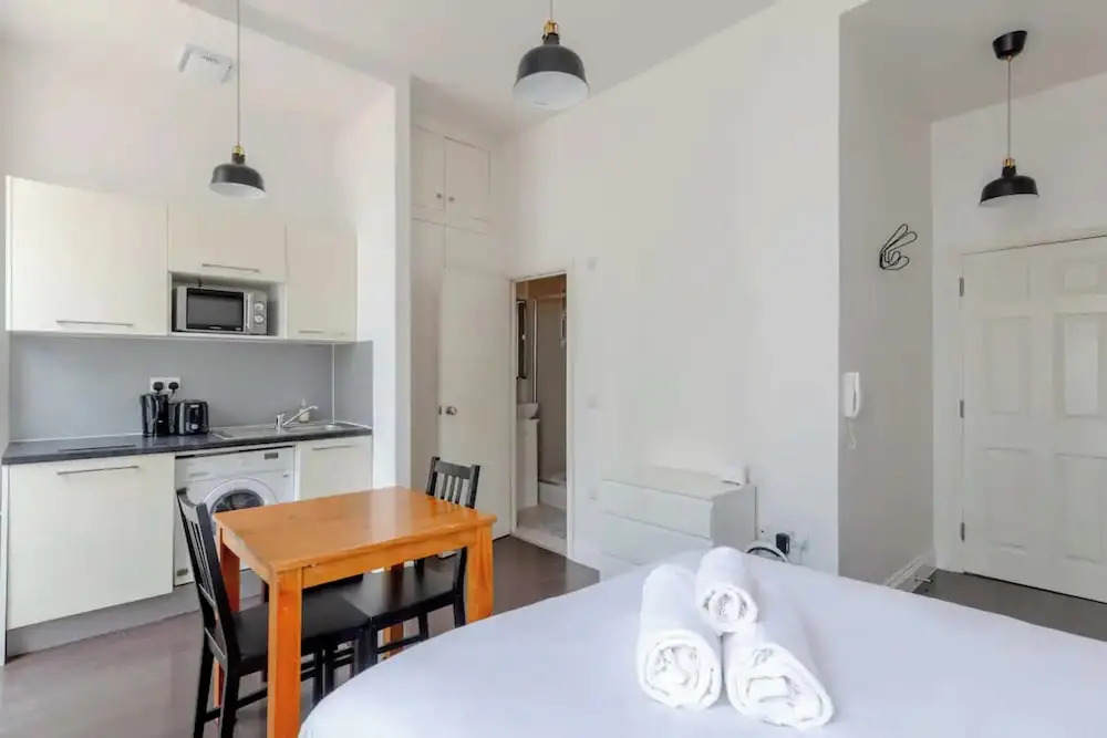 Incredibly Located Studio Flat - Camden Town