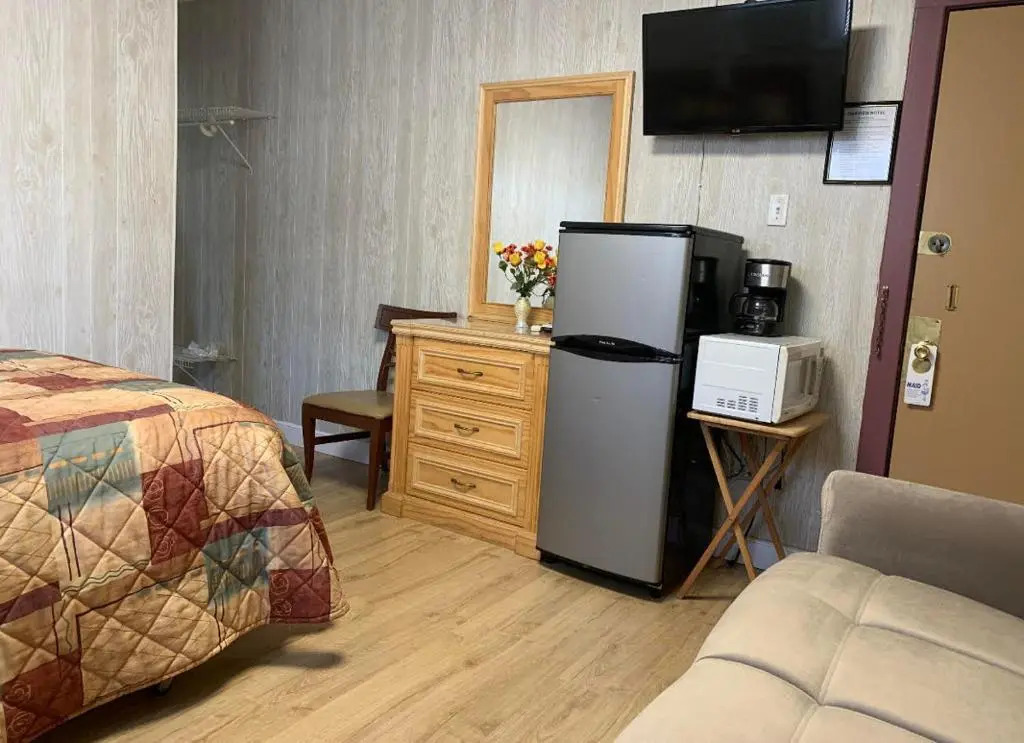 Oakview Hotel