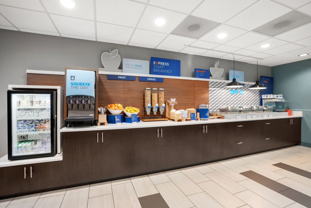 Holiday Inn Express and Suites Sumner by IHG