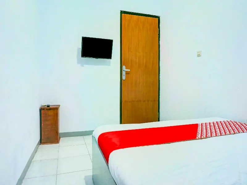OYO 90304 Neo Central Residence