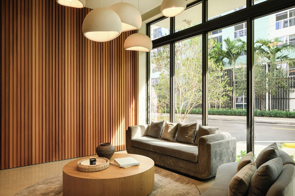 Sense28 Edgewater, an AvantStay Hotel