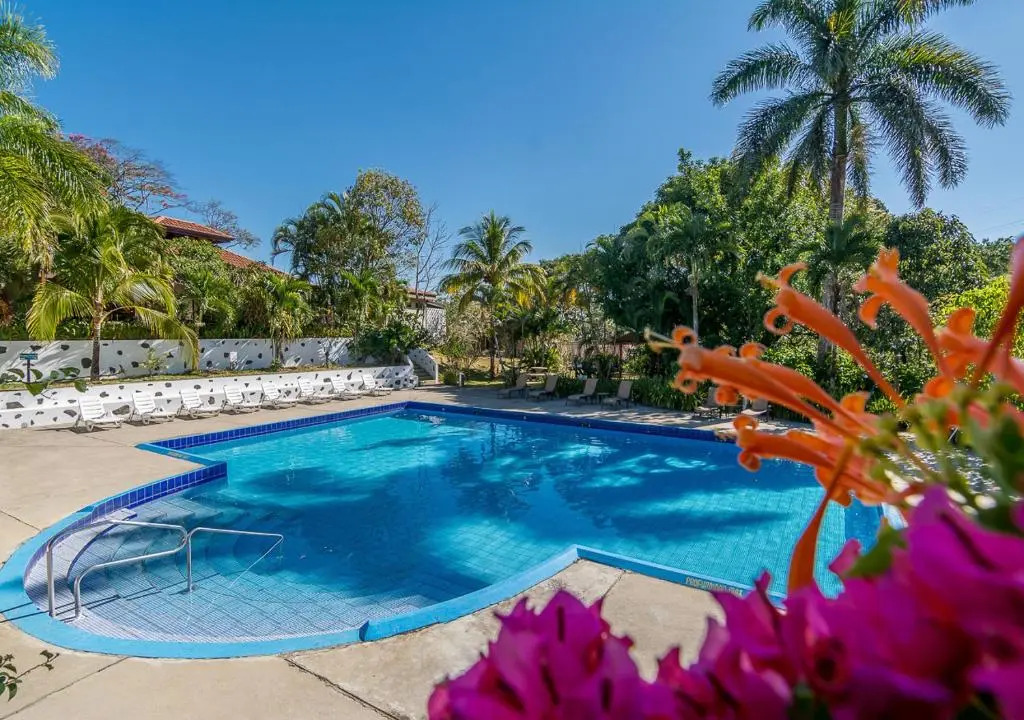 Hotel Colinas del Sol