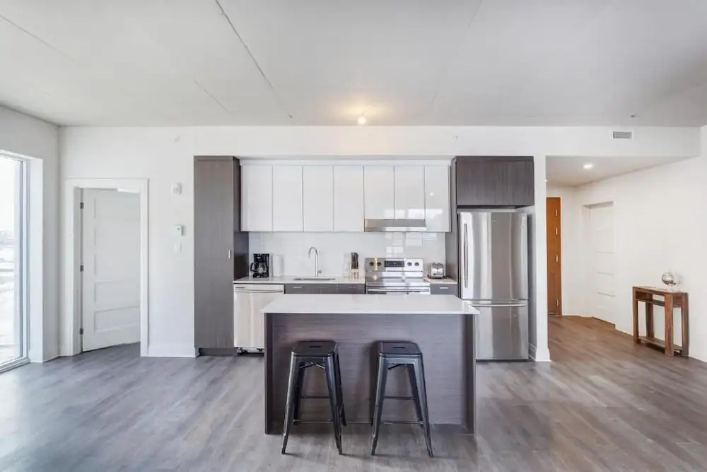 LEquinox Modern Apartments by Corporate Stays