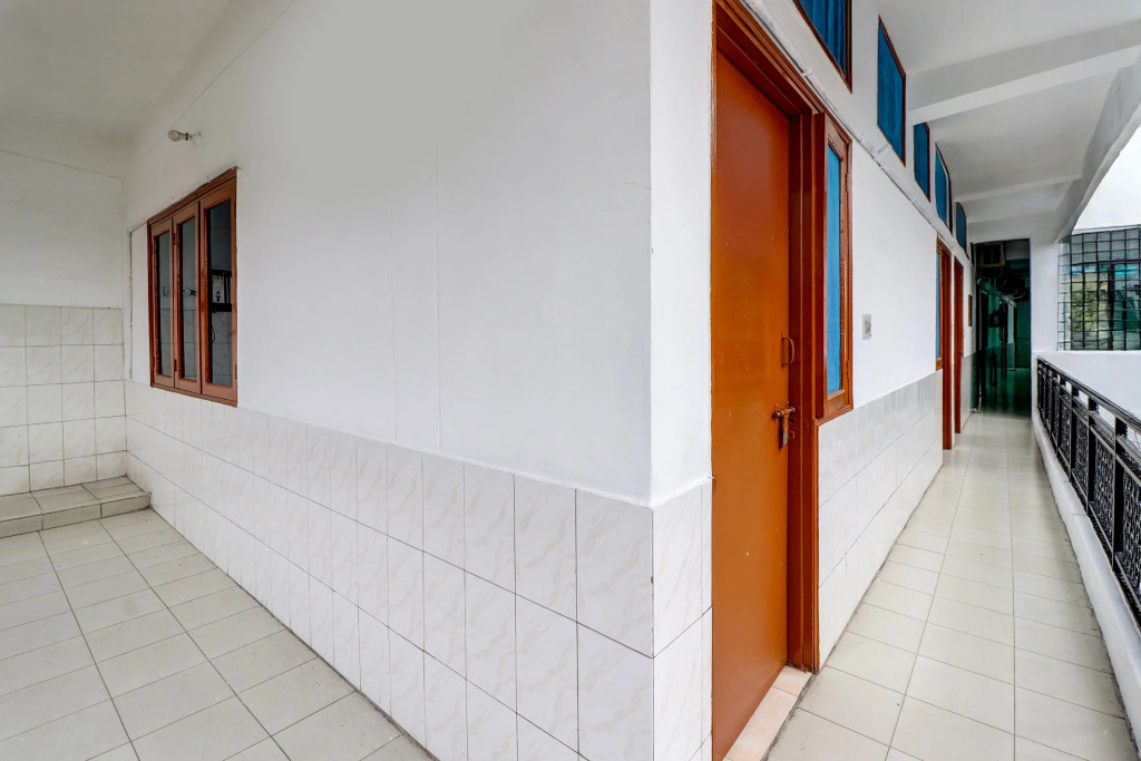 Super Hotel O Dehradun Central Railway Junction Formerly Bhagwan Guest House