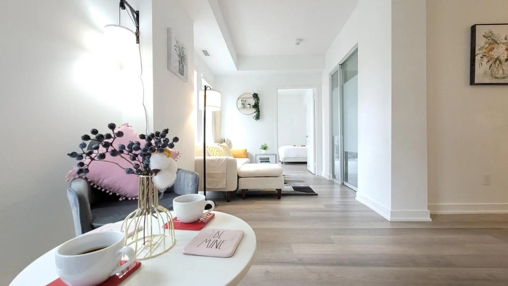Lovely 3 bedrooms in University of Toronto