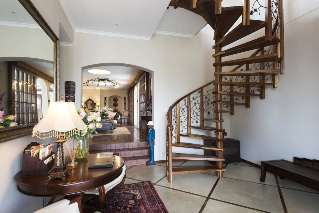 Five Burnham Guest House