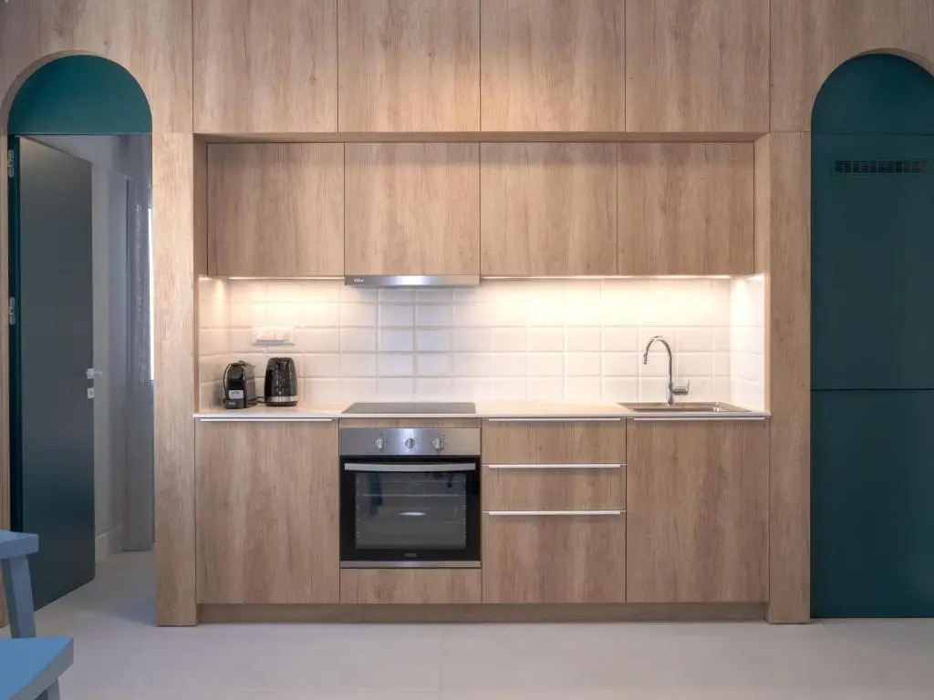 Evans Luxurious Apartment 4
