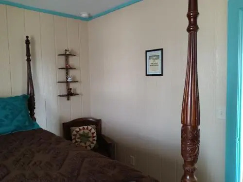 Tombstone Bordello Bed & Breakfast