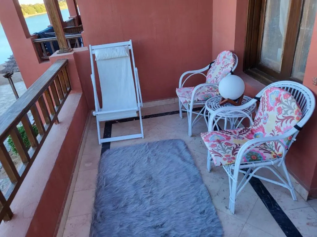 Gouna 1 BR shared pool and lagoon