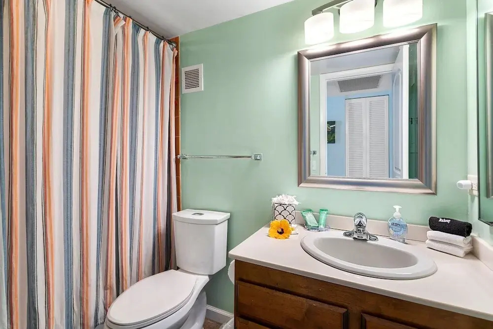 Condo With Central AC - Partial Ocean View - Concierge - Near Magic Sands Beach - Vrkcv