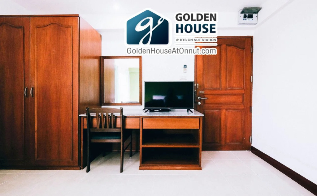 Golden House @ Onnut Station