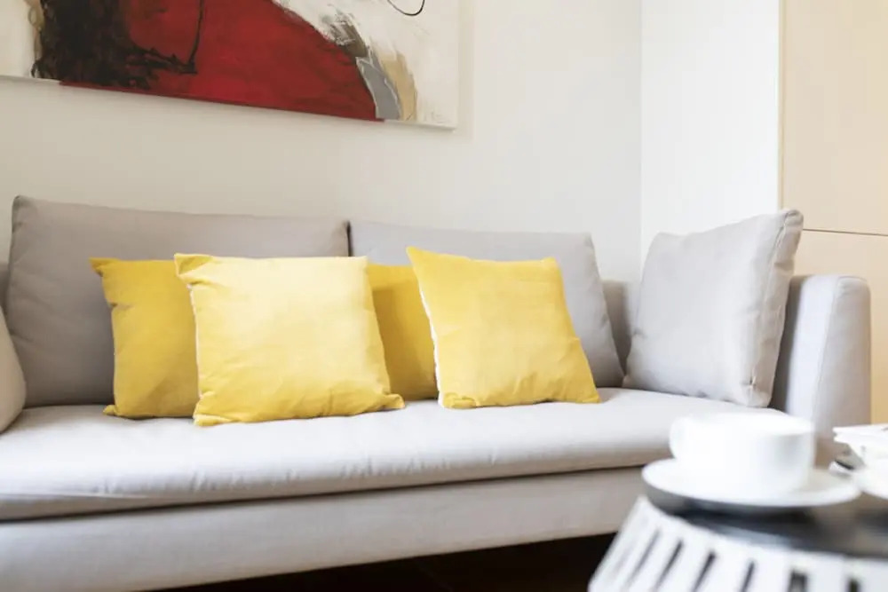 Royal Residence Charming 2 Bedroom - Talbot 3b