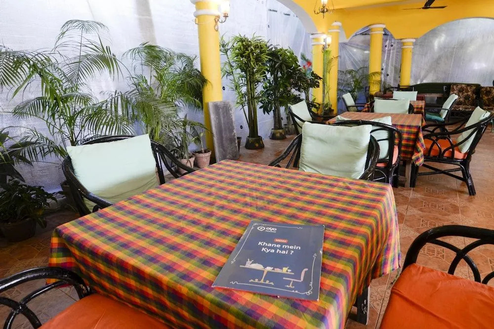 OYO 1789 Hotel La - Fontana