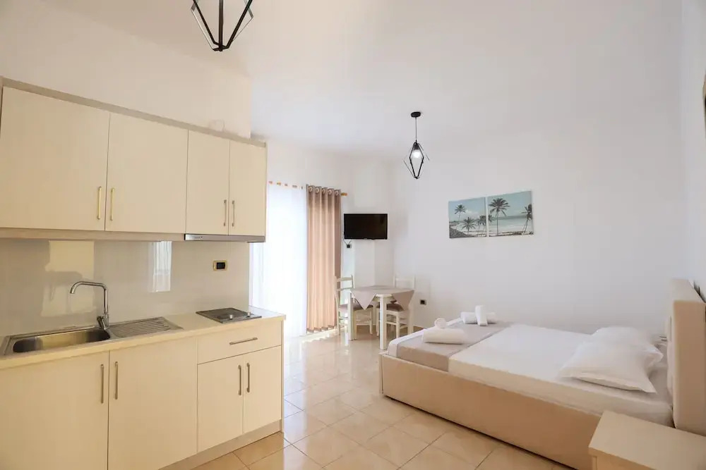 Michelle Apartments