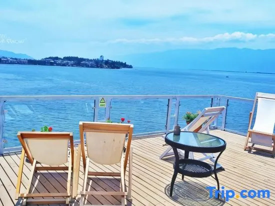 Linghaidu Seaside Holiday Apartment (Sanya Bay Coconut Dream Corridor)