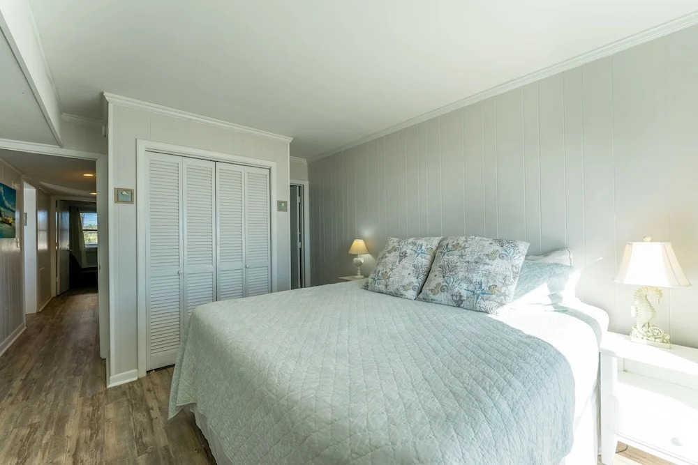 Ocean View Condo at Ocean Pier