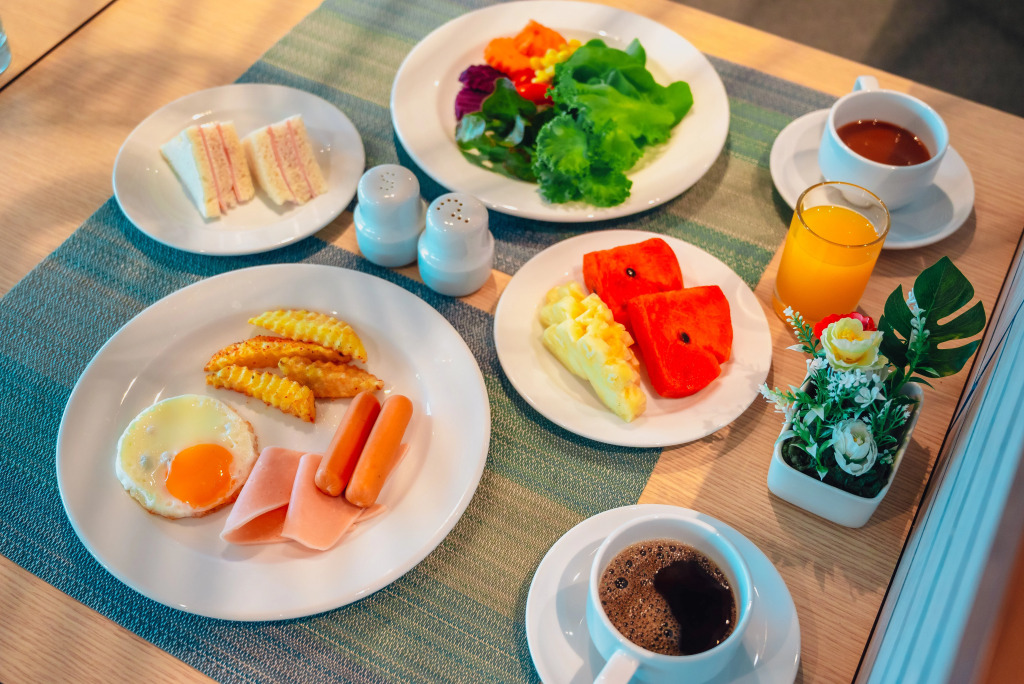 Fortune Saeng Chan Beach Hotel Rayong - SHA Plus