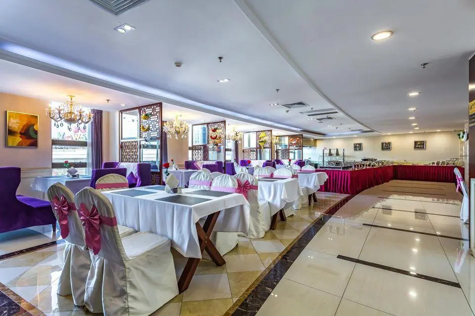 T-Longee Hotel