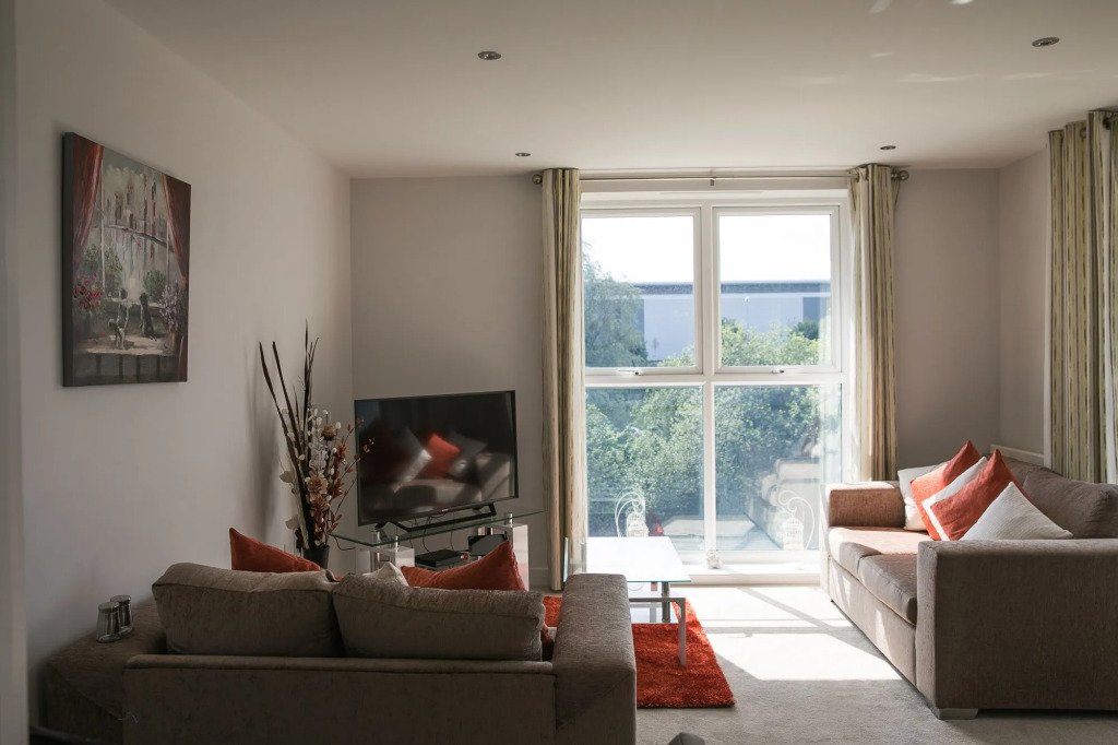 Cygnet House Serviced Apartment