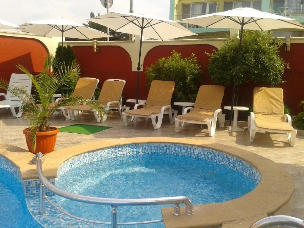 Family Hotel Perla