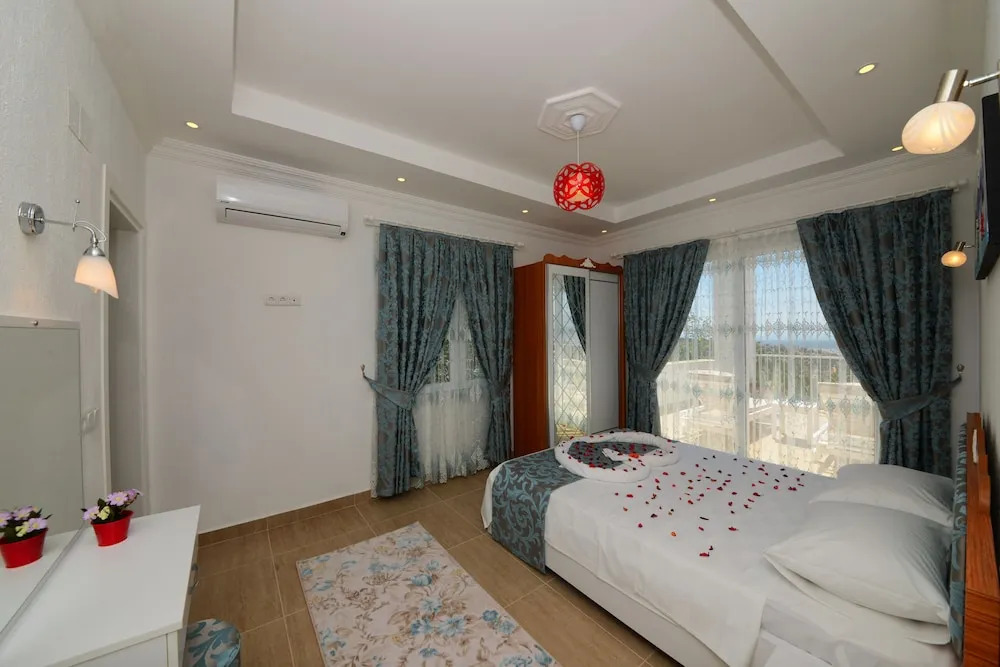 KAL3100 Villa Murat 3 Bedrooms