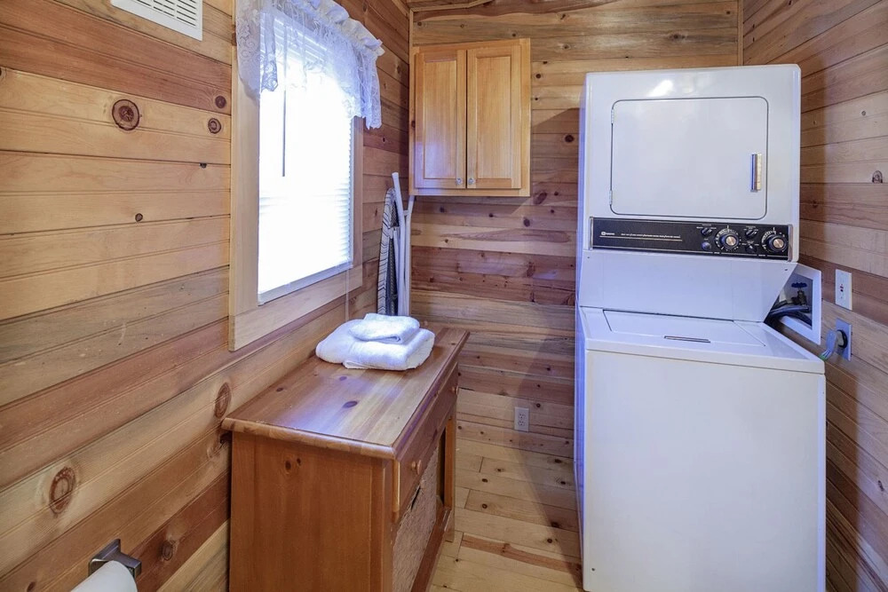Jalyns Treehouse by Eagles Ridge Resort