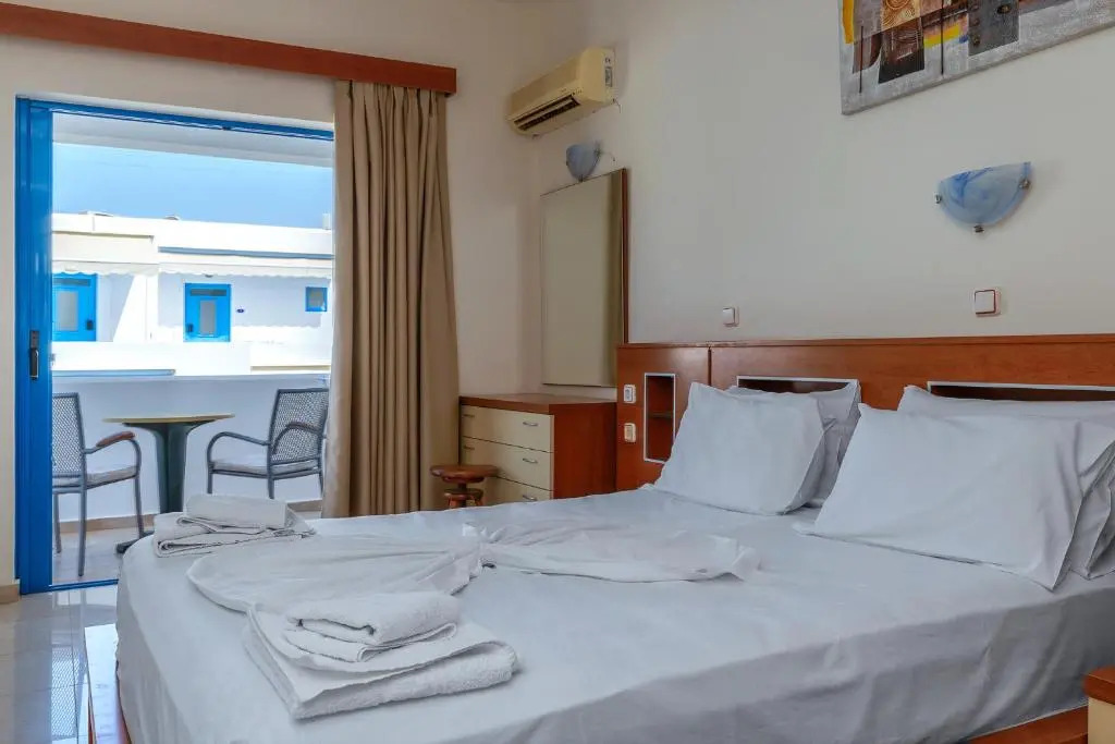 Livadia Beach Studio B