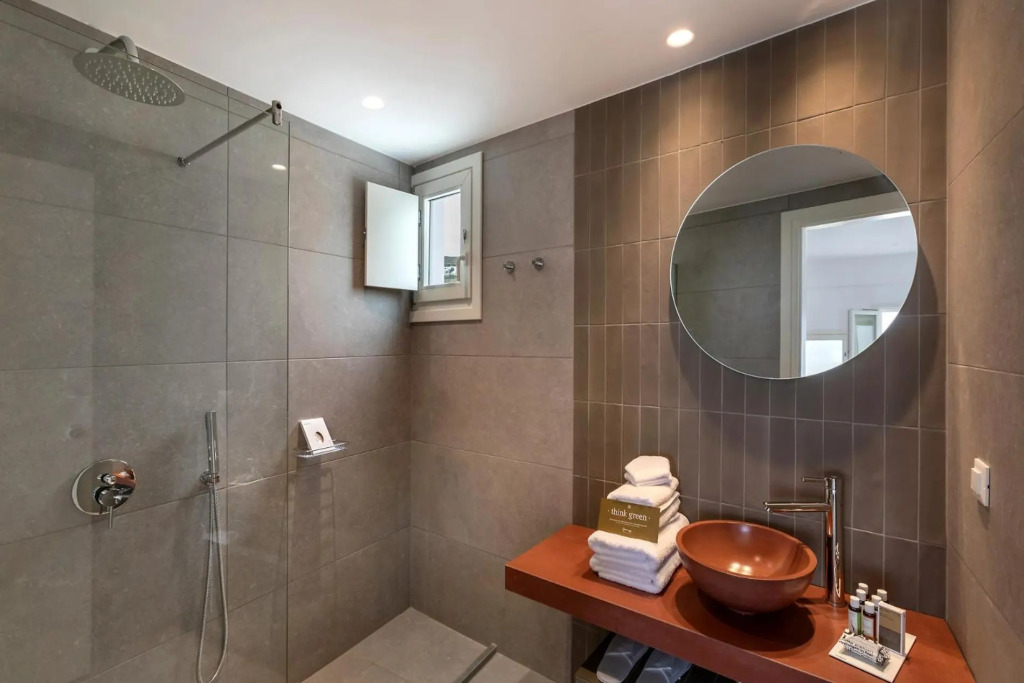 Secret View Hotel