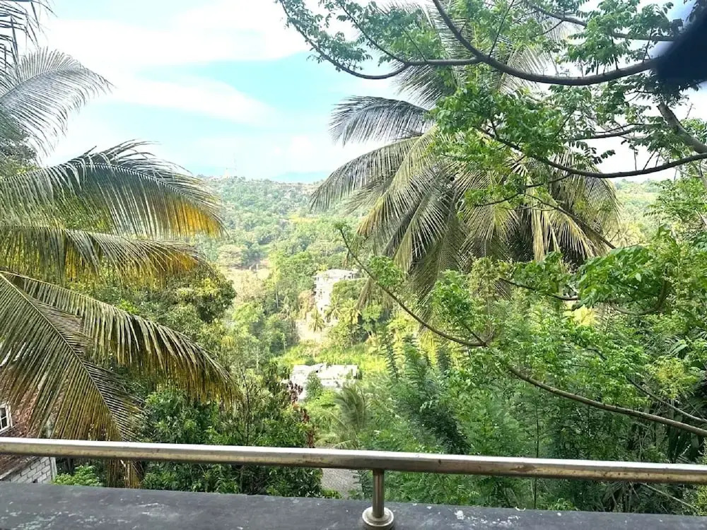 Pearl River Kandy