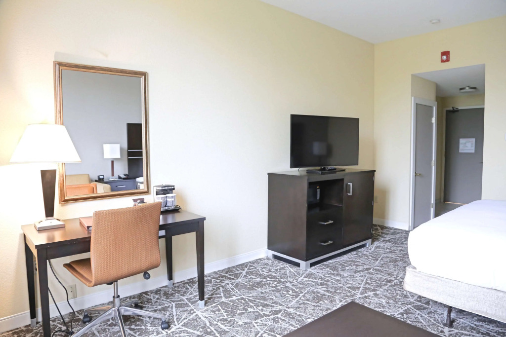 DoubleTree by Hilton Boston-Rockland